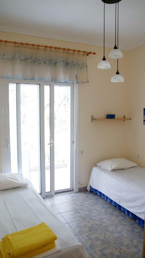 Nanas Apartment Metamorfosi  Zewnętrze zdjęcie